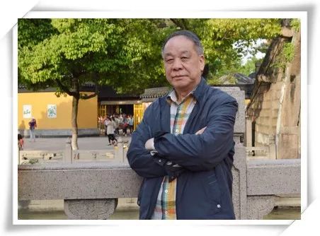 刘心武不要指望麻雀会飞得很高,刘心武步步惊心