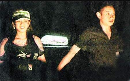 黄奕小燕子修罗场,赵薇黄奕互怼完整版