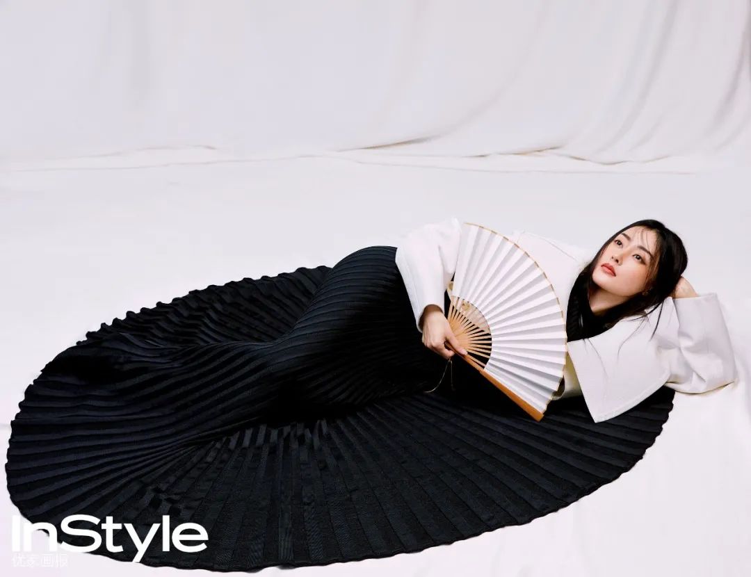 张天爱最新封面,张天爱封面意境