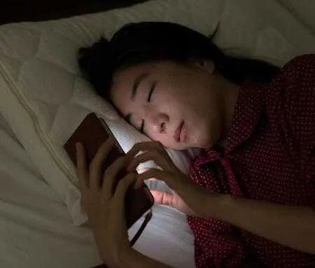 没人管我的时候就看小说,没有人管我的时候看小说怎么办