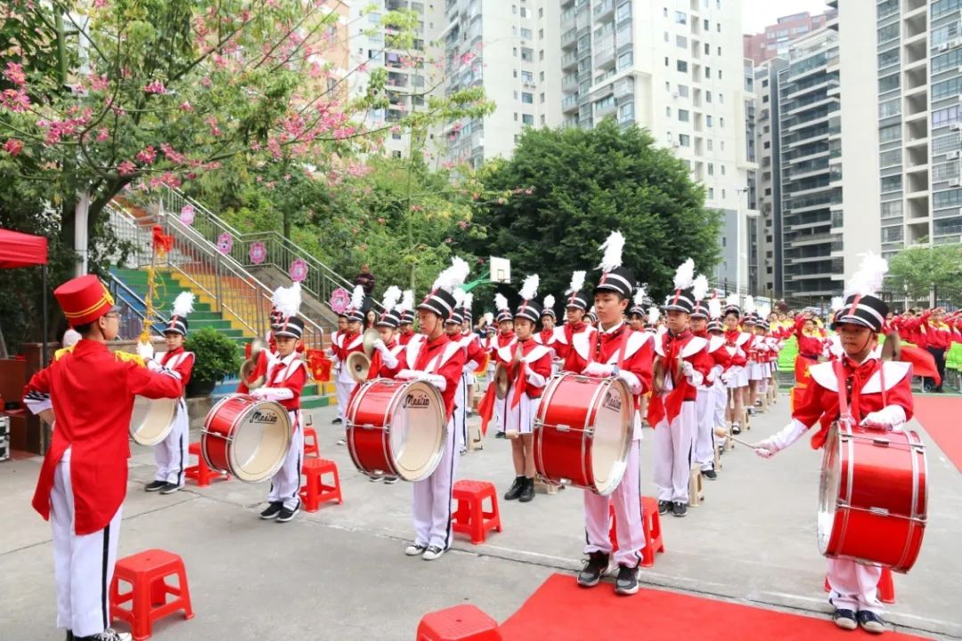 传承红色基因争当少先队员,传承红色基因争做时代新人少先队