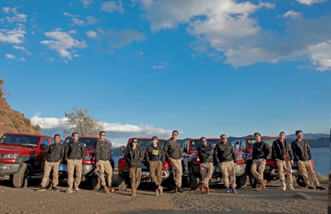泸沽湖湖边拍照怎么拍出高级感,泸沽湖摄影推荐