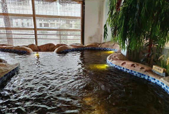 天气渐凉，温泉来袭