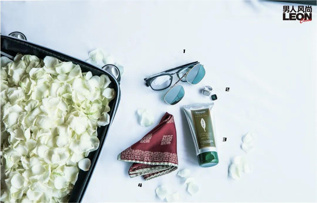 今晚我们去酒店吧