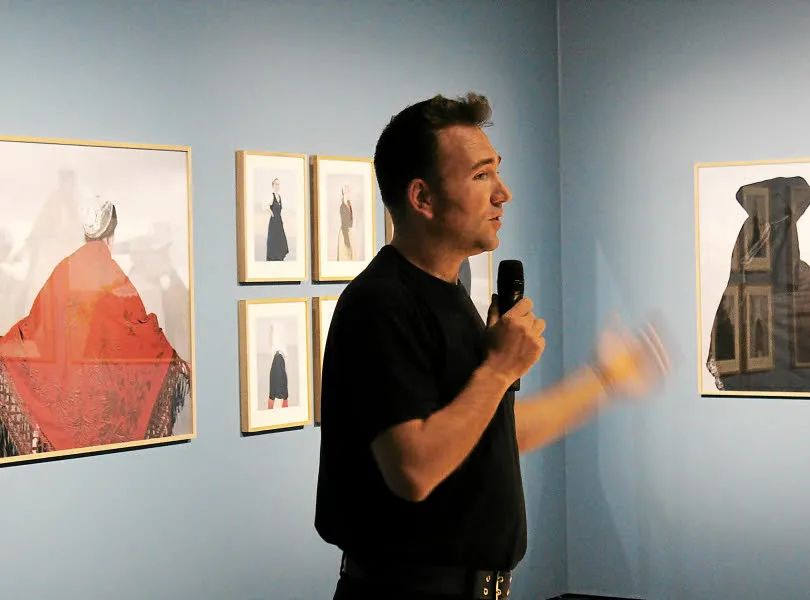 连吴赫都偏爱的「面具」，原来早就成为时装秀场的常客