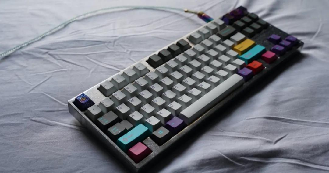 宅男“奢侈品”,一颗键帽十万刀