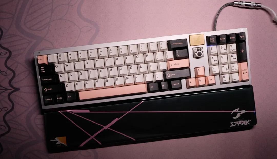 宅男“奢侈品”,一颗键帽十万刀