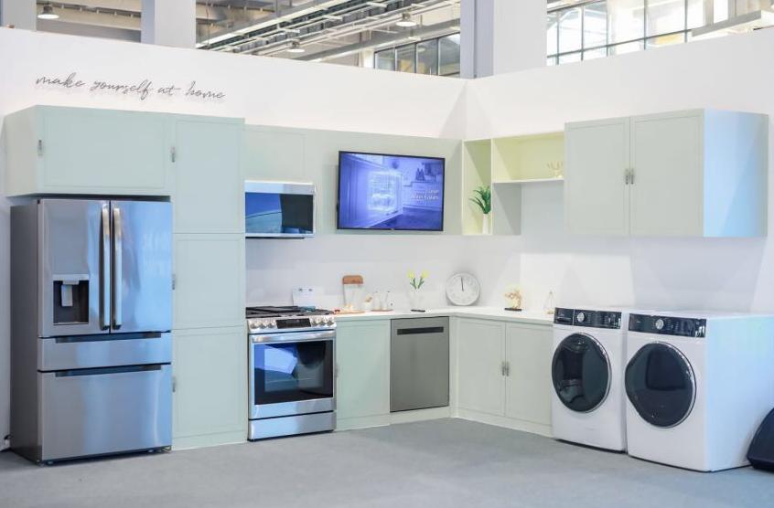 美的制造加紧海外布局,美的技术体系架构