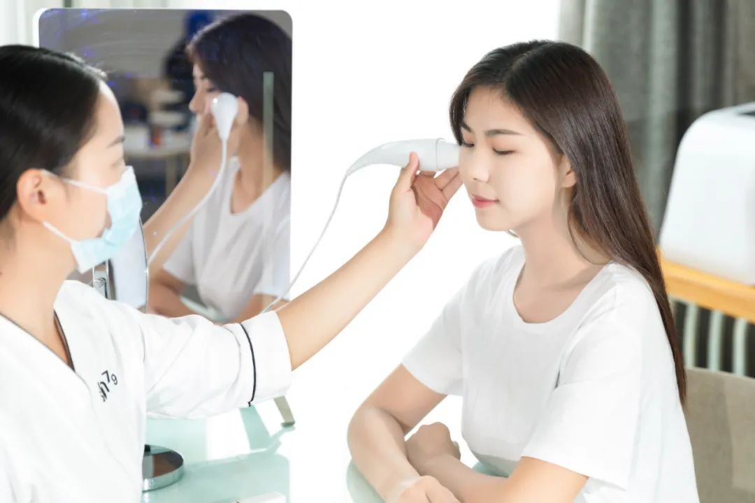 39.9元仙女换季福利！多店通用秒抢skin79原价512元「小气泡深层清洁毛孔轻松净透管理」