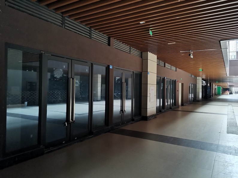 鍗庢鼎鎴愰兘鍦ㄥ敭椤圭洰,鍗庢鼎鎴愰兘鍟嗛摵