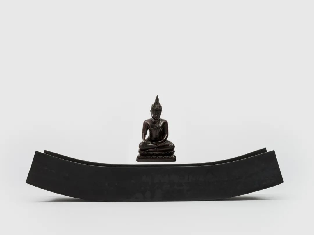 人们从博物馆认识EnzoMari，却把他的设计搬回家