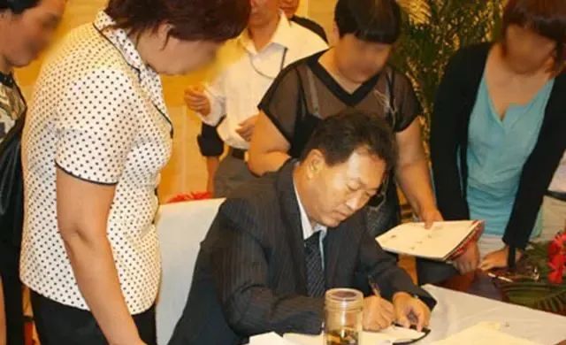 河北首富被抓新闻,河北首富崩塌记