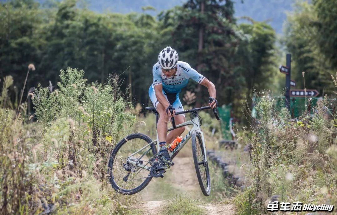 找寻Gravel新乐趣，GIANT发布全新Revolt，你会买吗？