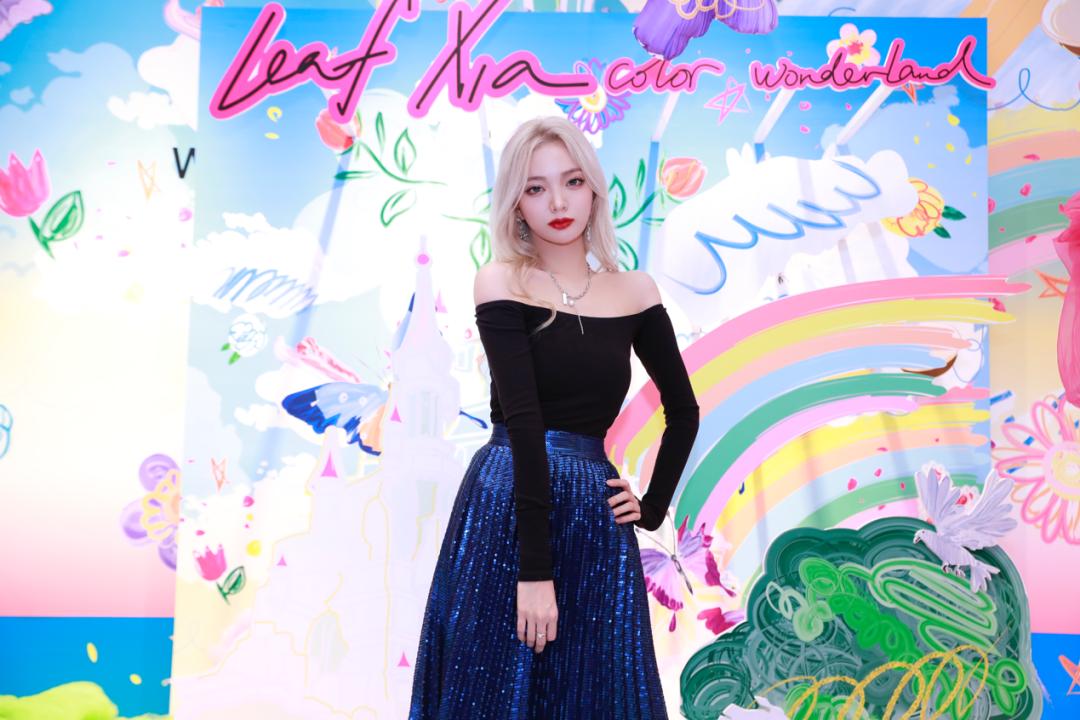 瑞丽25周年超级品牌日直播专场，跟着清华学霸女神一起来种草