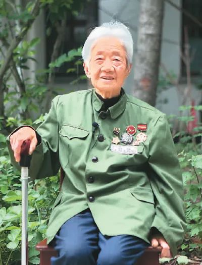 致敬抗美援朝的感人事迹,不忘抗美援朝历史致敬最可爱的人