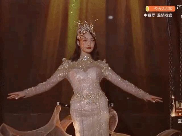 三天打鱼两天晒网|八戒的珍珠汗衫又在时尚圈翻红了