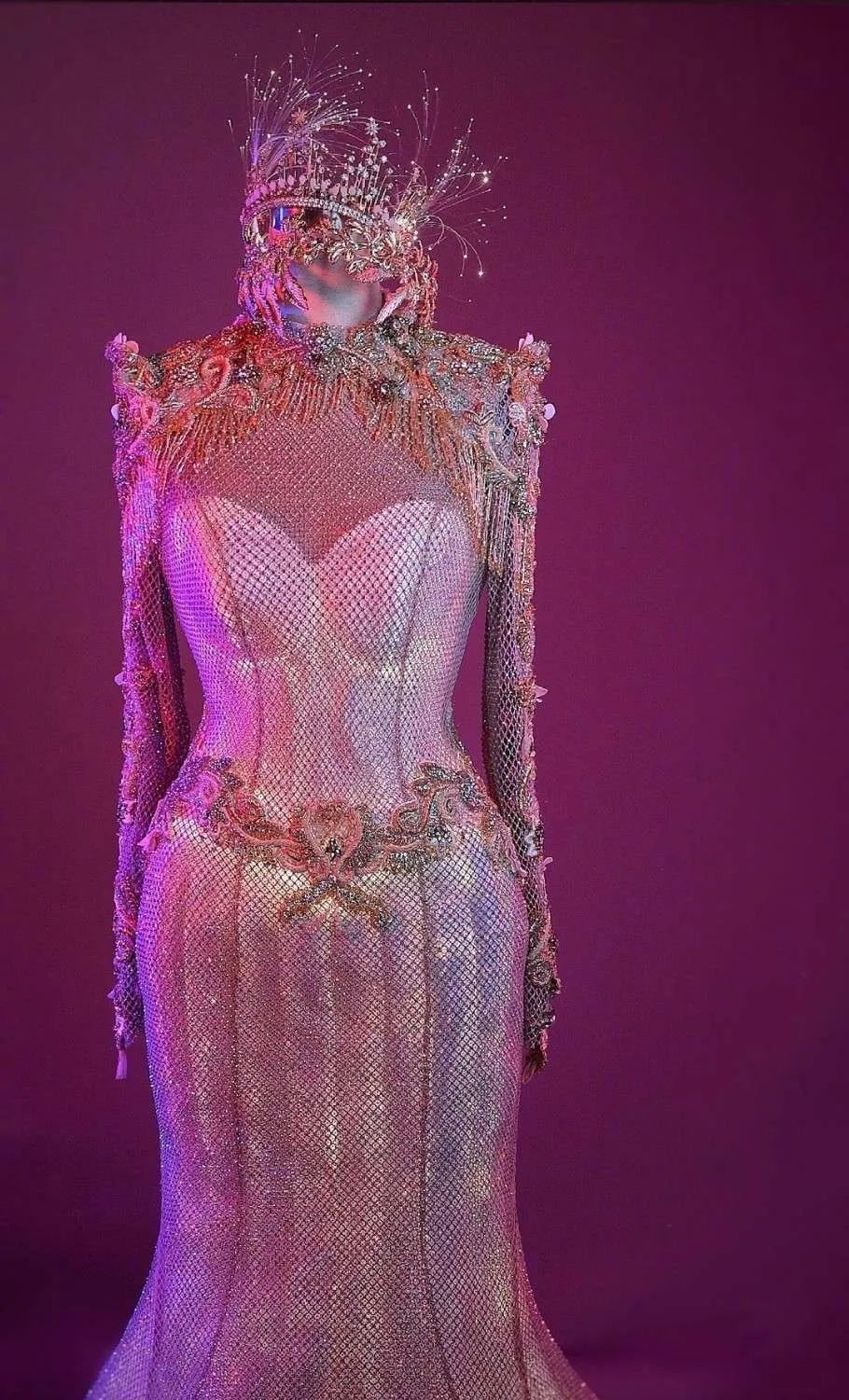 三天打鱼两天晒网|八戒的珍珠汗衫又在时尚圈翻红了