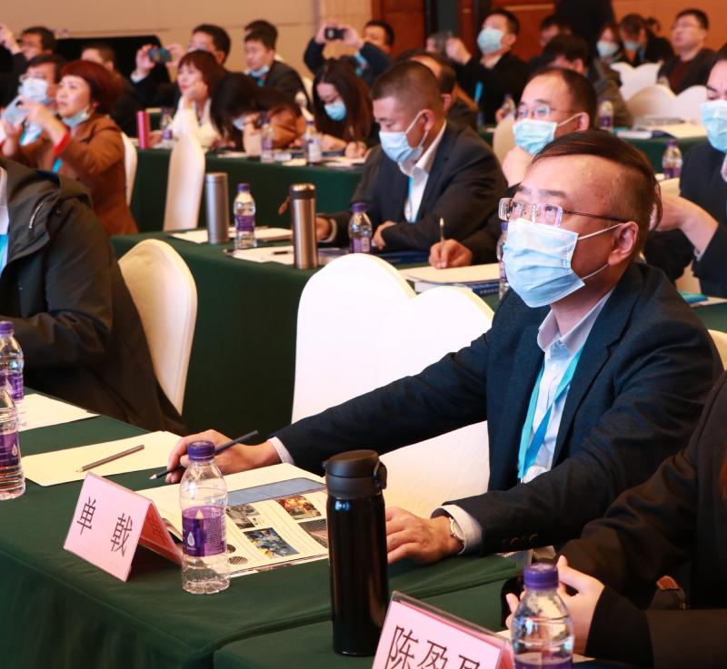 遵钛集团参加中国钛锆铪年会暨高峰论坛钛锆铪新产品新技术展