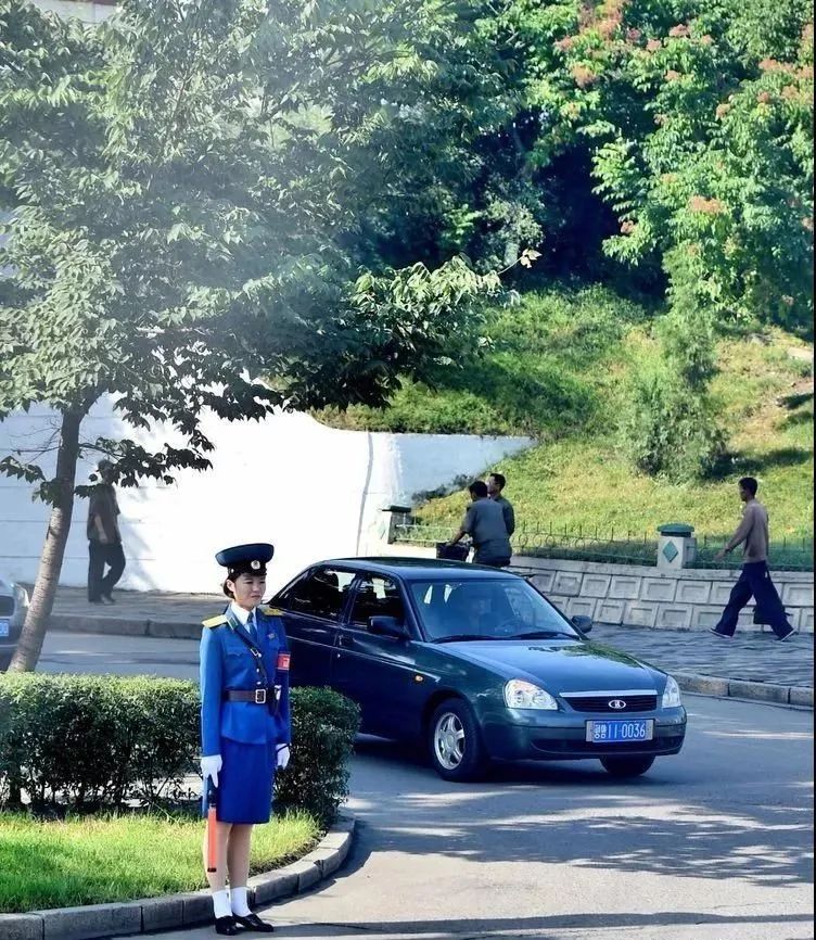 这是一个没有文盲的国家！泉州摄影师探秘实拍“朝鲜表情”