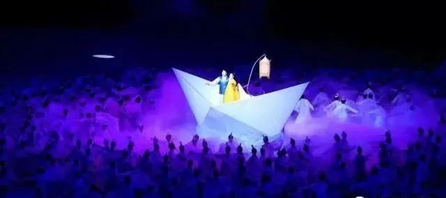 这是一个没有文盲的国家！泉州摄影师探秘实拍“朝鲜表情”