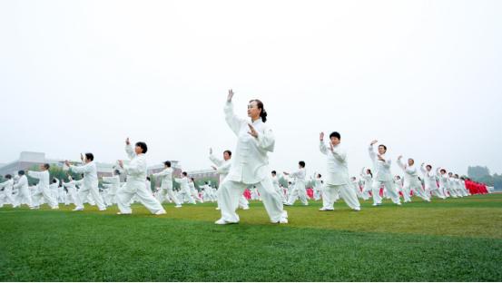 尊老敬老爱老助老的主题活动记录,尊老敬老爱老助老情暖人心