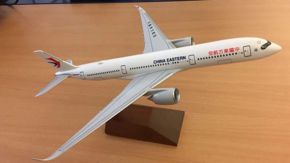 法国留学新生坐经济舱,面子伤不伤?来这个地方,就会不一样