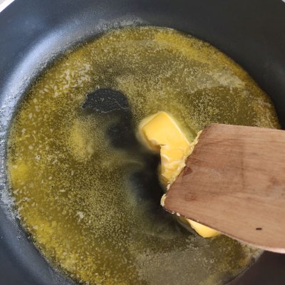 最全牛轧糖家常做法,怎么在家做牛轧糖简单又好吃