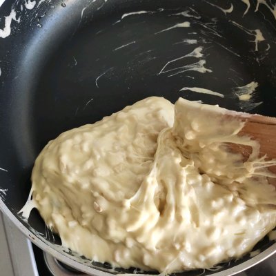 最全牛轧糖家常做法,怎么在家做牛轧糖简单又好吃