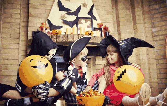 阜阳吾悦万圣节来搞鬼，不给糖就捣蛋！1000件魔法服免费送