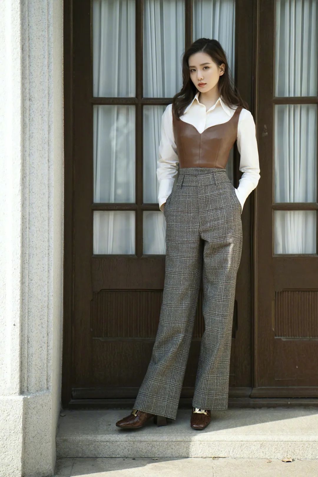 刘诗诗最近穿的皮衣变装,刘诗诗机车皮衣穿搭