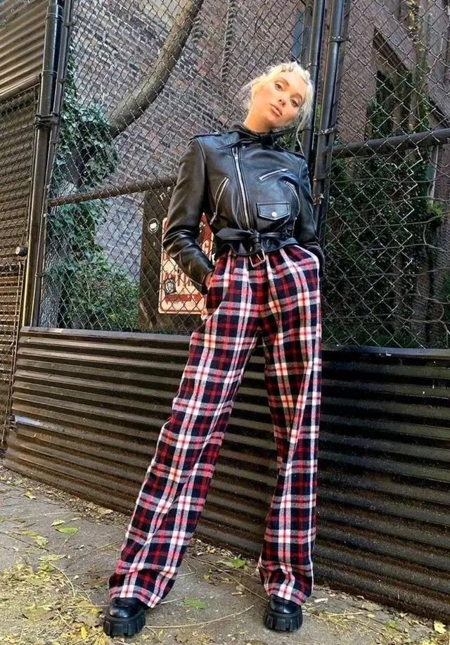 刘诗诗最近穿的皮衣变装,刘诗诗机车皮衣穿搭