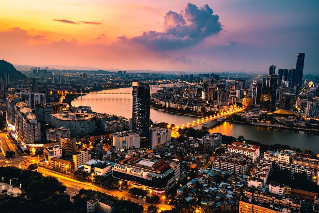 柳州螺蛳粉最正宗的地方在哪里,带你参观地道的柳州螺蛳粉店