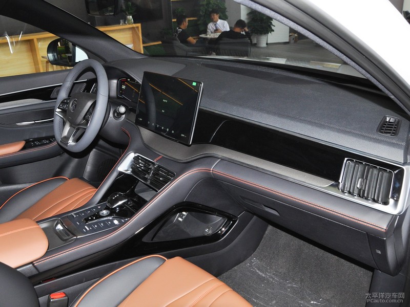 30万出头质感功能都配齐的suv推荐,给生活加点智家用主流智能suv推荐