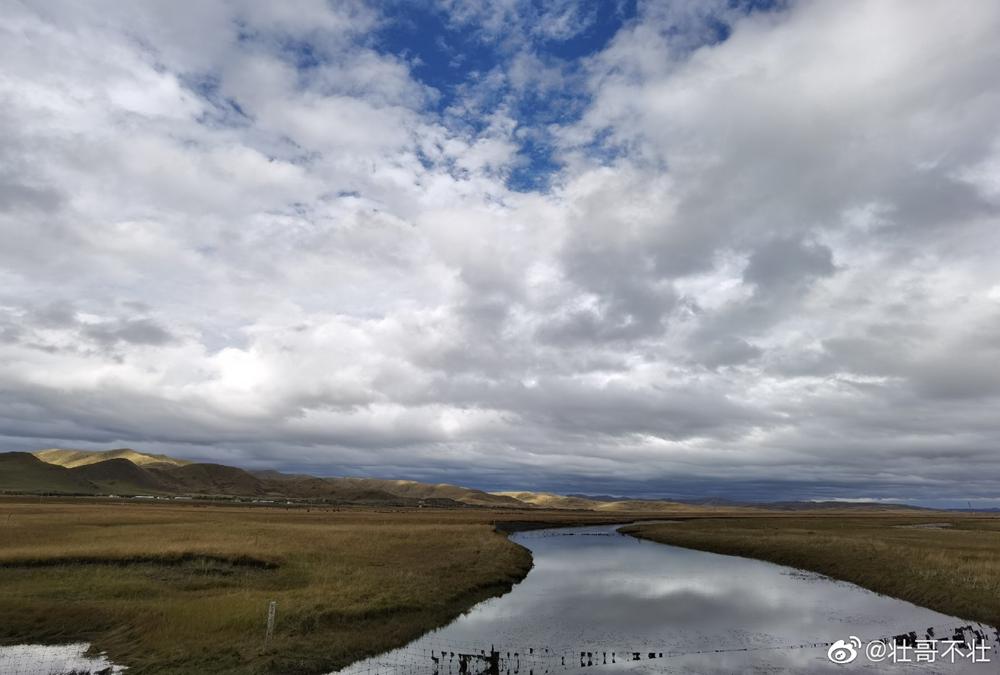 “云上高速”来了！成都5.5小时飙拢青海，沿线一大波“神仙”景点，每站都是大美风光片