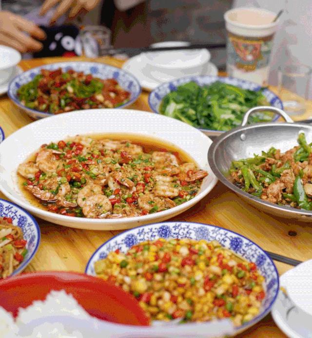 问了21个人,他们为什么N刷长沙