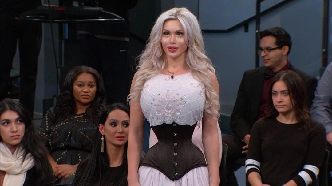 运动时穿上束腰带能帮助瘦腰吗,用束腰带能减肚子吗