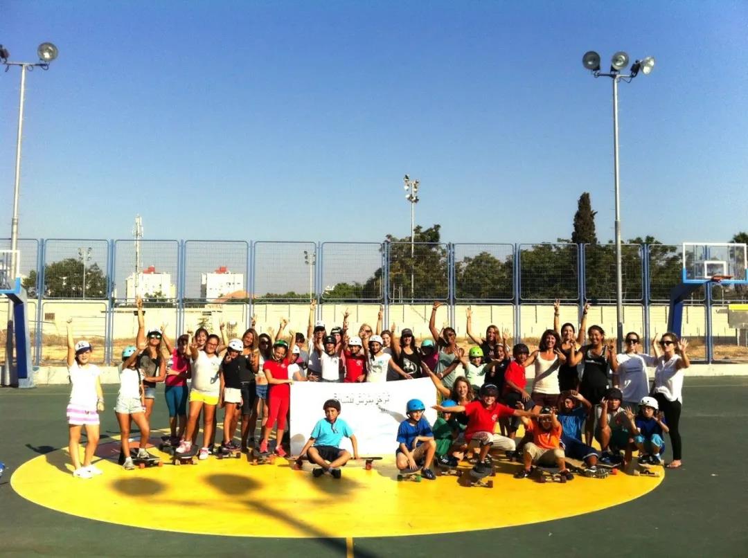 长板女孩·第二季！迟到七年的长板公路大片《OPEN》