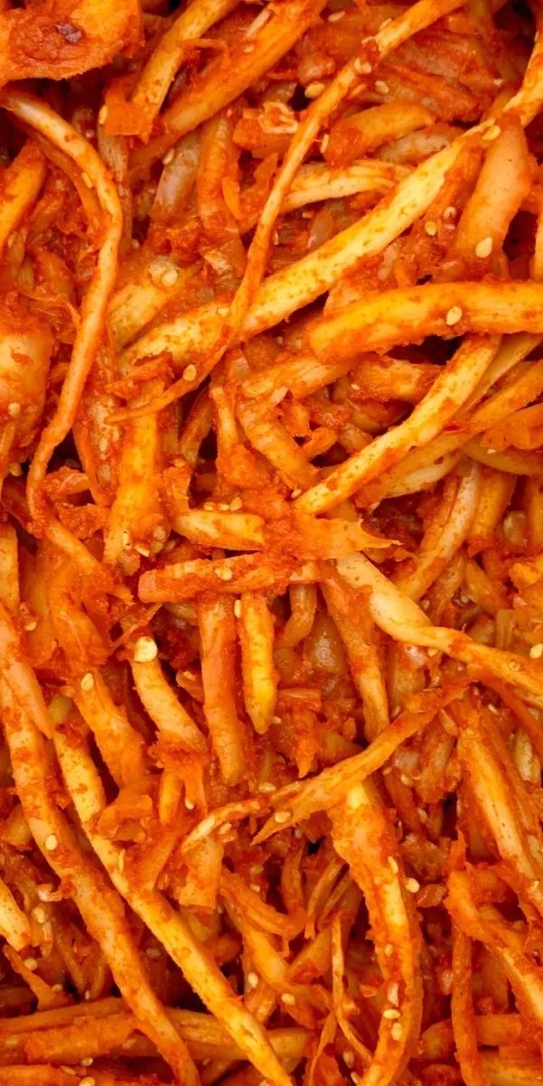 2元直奔「韩国超市」，20+种“妈妈”泡菜，一站搞定韩剧美食