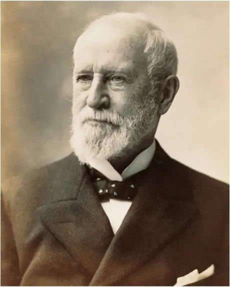 为了盒子而买的东西,买了一盒钻戒