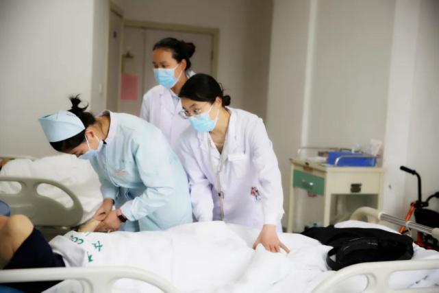 人体“司令部”的守护者:没想到郑州市九院这么好