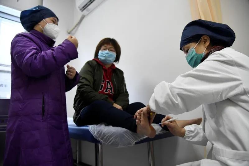 光华中西医结合医院门诊时间,光华医院星期天有门诊吗