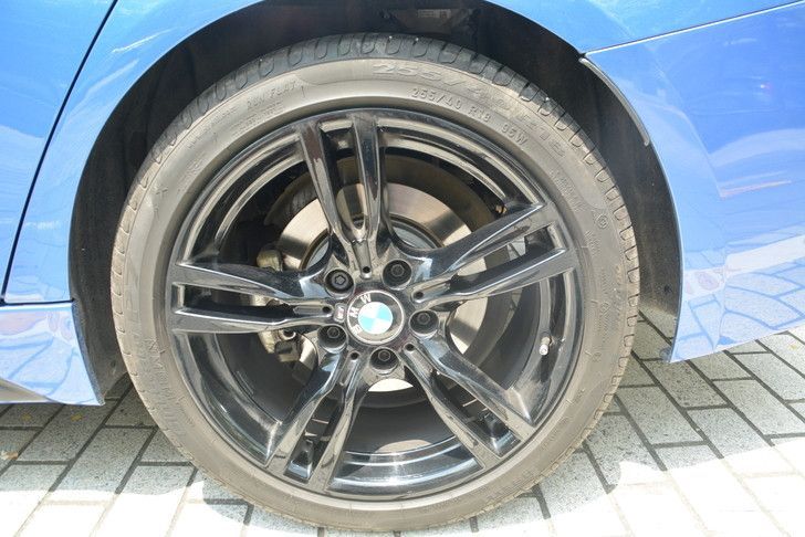 2017款宝马320li运动版试驾视频,19年宝马320lim运动版二手