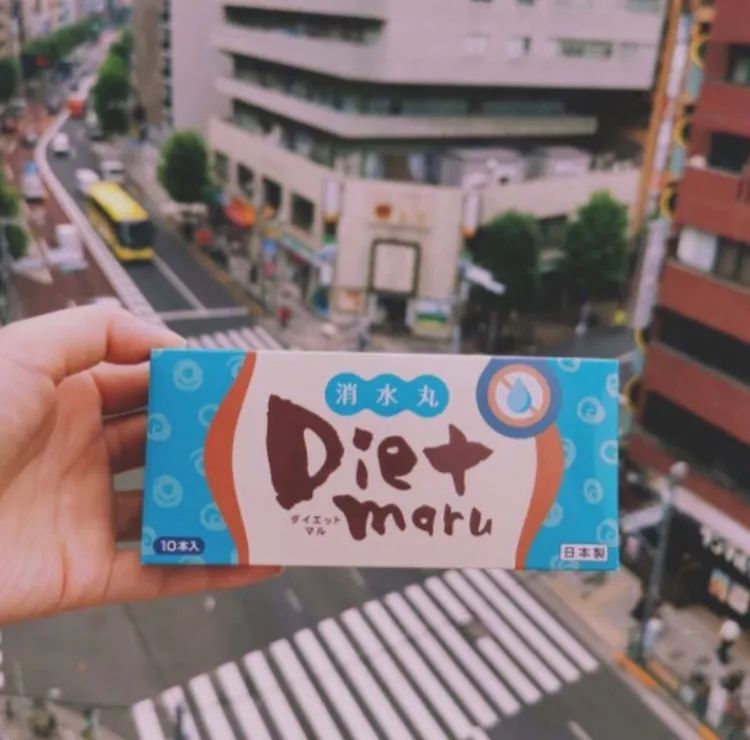 日本OL用一分钟便可去除水肿恢复元气，也太适合在日打工人了吧