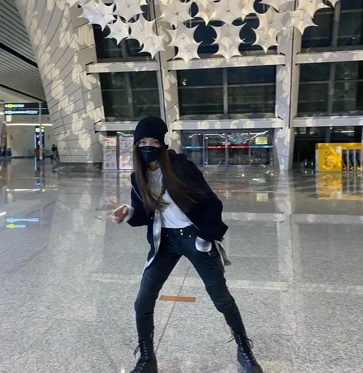 陈乔恩王子变青蛙短发,王子变青蛙陈乔恩试礼服