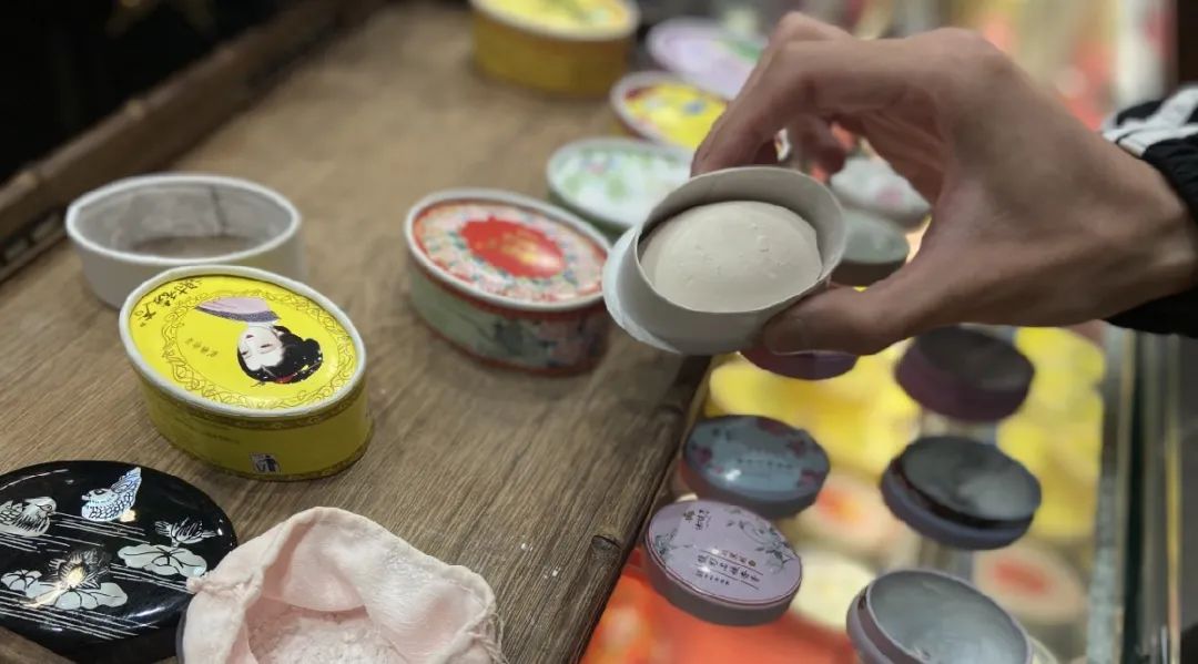 鍗椾含浜虹殑鏃朵唬璁板繂,鍗椾含浜哄涔呬笉鍑洪棬