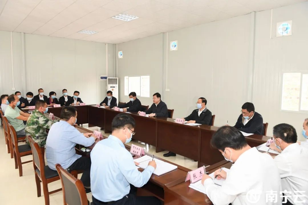 王小东到武鸣区红岭社区开展人大代表主题活动