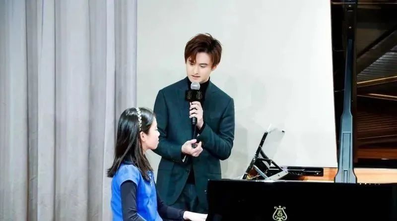 送票|亦闻亦乐,亦中亦西,两场独奏音乐会开启时空浪漫之旅