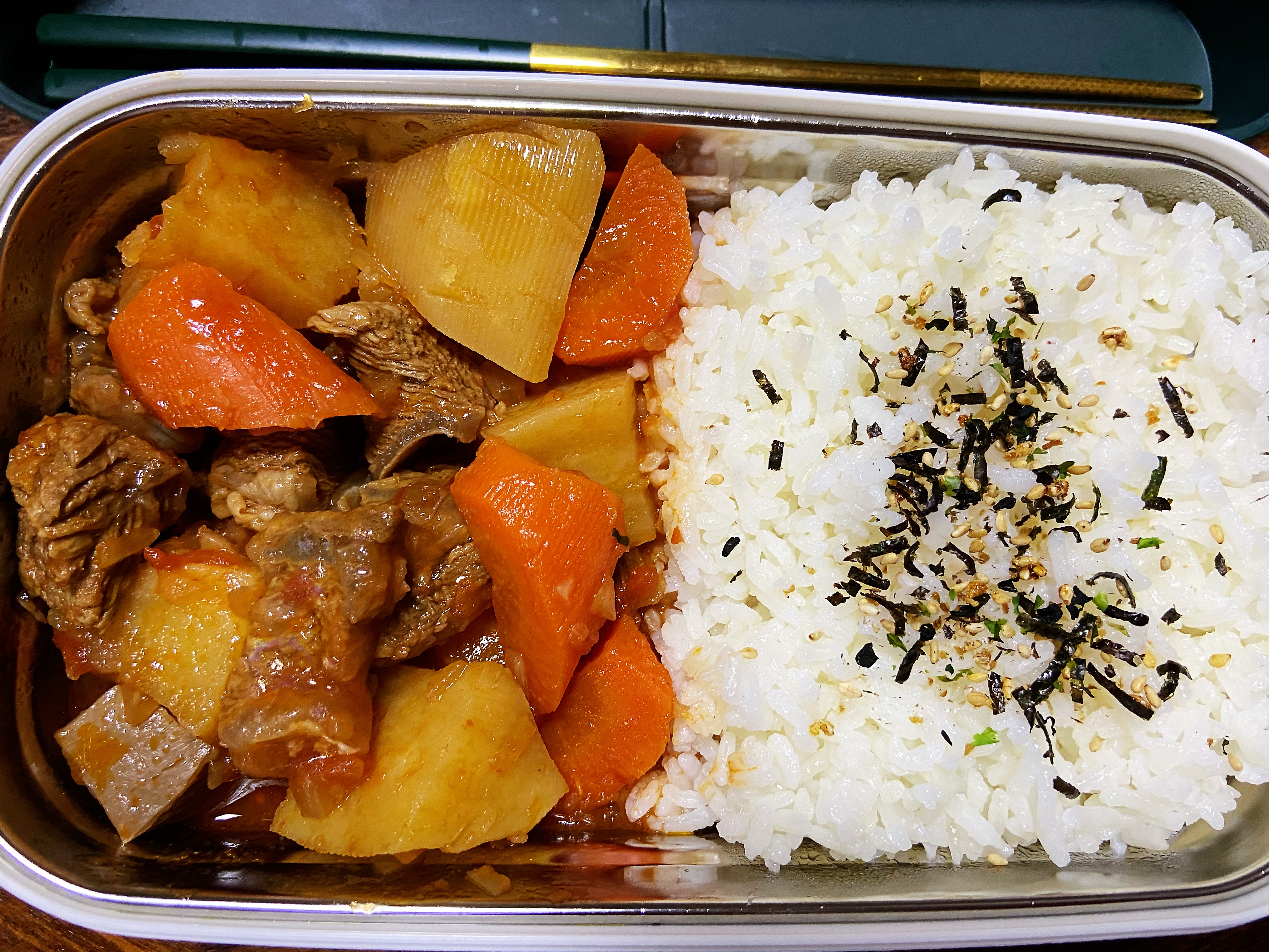 给高三儿子做便当天天不重样,给高三女儿做午餐便当