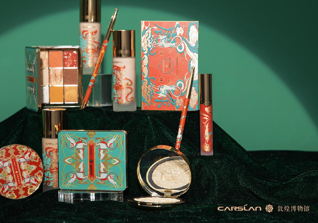 敦煌壁画彩妆,敦煌壁画与美妆联名