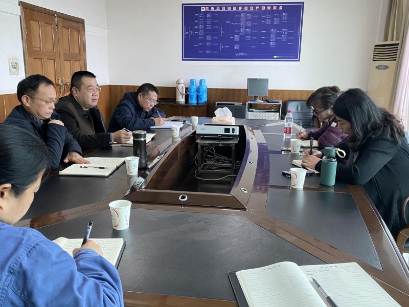 *共中**贵州省委*党**校经济学部主任邸晶鑫一行来遵钛集团调研